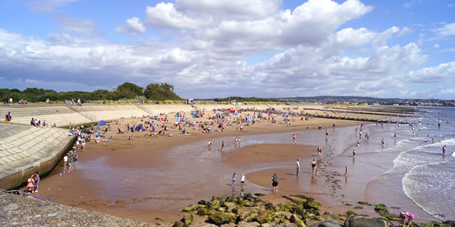 Dawlish Warren Beach - Sheltered and Safe Dawlish Warren Beach - Sheltered and Safe